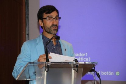 Jesús Ángel García Bragado, durant la lliçó inaugural que va pronunciar a l’Inefc Lleida.