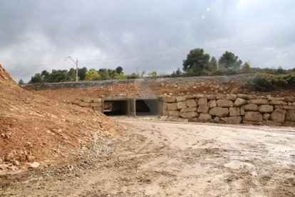 Un dels trams més danyats a Vinaixa, reconstruït amb mesures per evitar noves inundacions