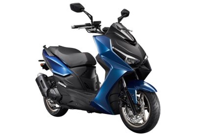 Un escúter urbà elèctric, un megaescúter Adventure Crossover i un tres rodes són les principals novetats que el fabricant Kymco ha presentat de cara a l'any 2021.