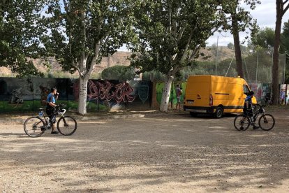 Agents de la Urbana que vigilen amb bicicleta a l’estiu.