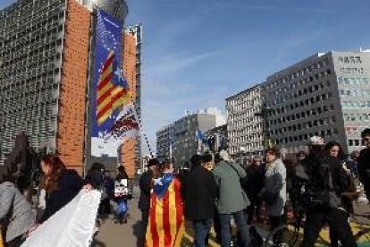 Una quinzena d'eurodiputats diuen que el judici del procés 