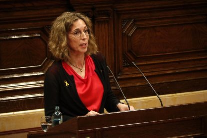 Àngels Chacón es la única candidata a liderar la lista del PDeCAT.