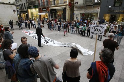 Imagen de una protesta a favor de los refugiados en Lleida. 