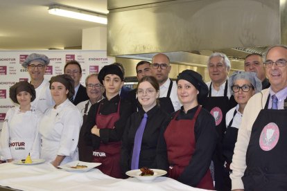 La presentación del Xup Xup Solidari, ayer en la Escola d’Hoteleria i Turisme de Lleida. 