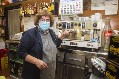 Àngels Pedrós, de Tàrrega, ayer en su local.