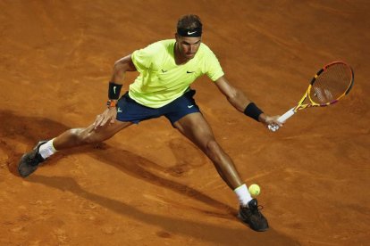 Rafa Nadal ayer durante el partido ante Carreño.