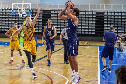 El Pardinyes va preparar el duel de dissabte havent perdut a Cornellà. 