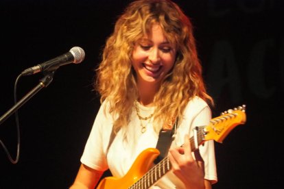 Le Nais, en el concierto que abrió el ciclo ‘Acústics’.