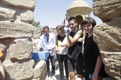 Un momento de la clausura ayer de la actividad en el Castell dels Templers de Gardeny. 