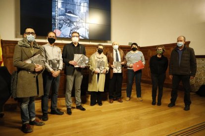 Presentació ahir a l’IEI del número especial de 30 anys de trajectòria de la revista cultural ‘Arts’.