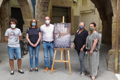 Els organitzadors de la festa Harpia, ahir en la presentació.