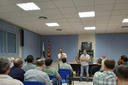 Las elecciones se celebraron anoche en Sarroca de Lleida.