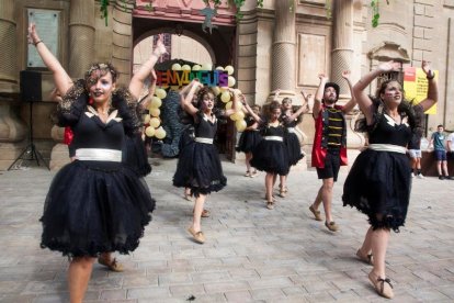 Al Carnaval va imperar la música, les desfilades de disfresses i els jocs per als més petits.