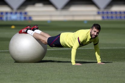 La plantilla blaugrana va completar ahir la primera setmana d’entrenaments.