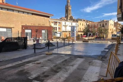 La plaza de la Fassina en Montgai. 