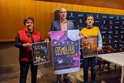 Presentación del salón ‘Cosmolúdic’, ayer en Balaguer. 