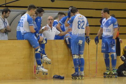 Folguera espera que su equipo dé hoy el máximo para optar a estar en la Copa de A Coruña.