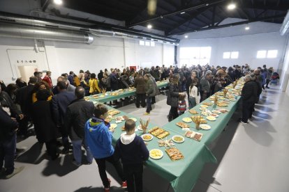 Inauguración de la remodelación de la antigua cooperativa en local social. 