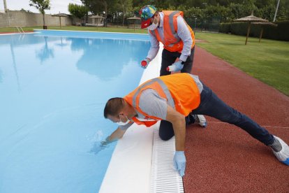 Les Borges i Juneda sotmeten a consulta veïnal si obren les piscines