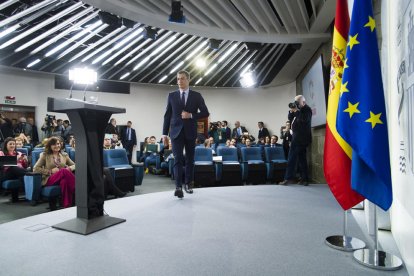 Pedro Sánchez antes de anunciar las elecciones, ayer.