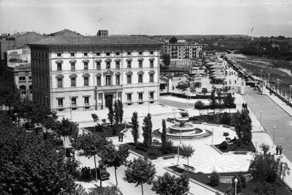 Una de las fotografías de Lleida de Josep Jové 