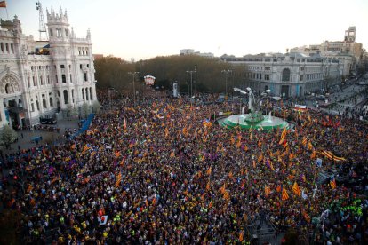 Miles de personas en Madrid contra el juicio de 'proceso'