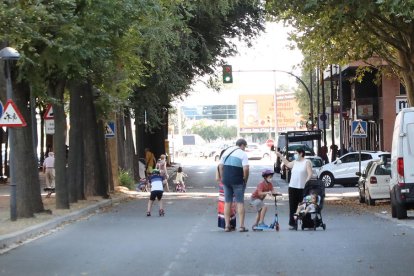 Carrers per a vianants i ciclistes els caps de setmana