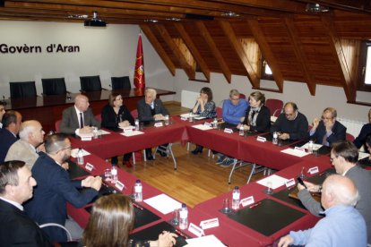 La reunión de Perelló con los alcaldes de Aran y el Síndic. 