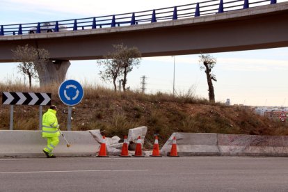 L'accident va tenir lloc a la rotonda de les Gavarres.