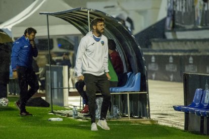 Molo, en un moment del partit de Copa que el Lleida va jugar dimecres a Marbella.