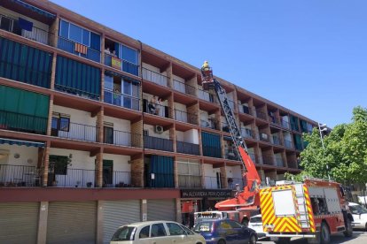 Fuga de agua e inundación por un piso ocupado en Cappont 