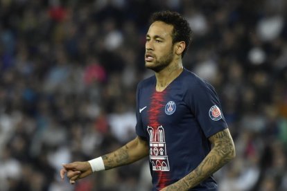 Neymar durant un partit amb el PSG.