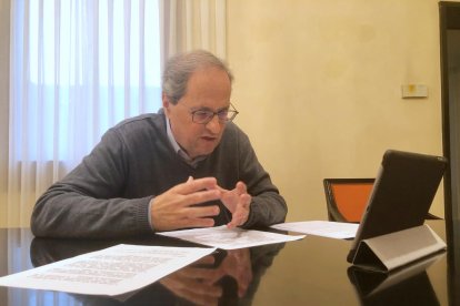 Quim Torra durant la reunió telemàtica d’ahir amb els grups polítics del Parlament.