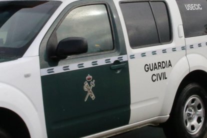 Un vehículo de la Guardia Civil