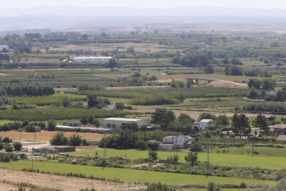 Vista aèria de part de l’Horta de Lleida, els usos de la qual regularà una ordenança municipal.