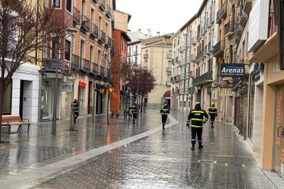 Militars de l’UME ahir a Osca.