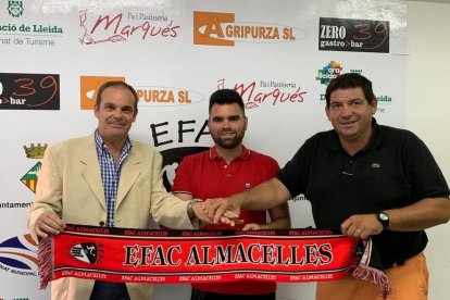 El centrecampista Toni Ciruela torna a l’EFAC Almacelles