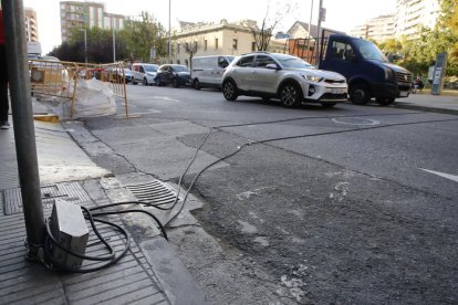 Dispositiu d’aforament de vehicles instal·lat a Lluís Companys.