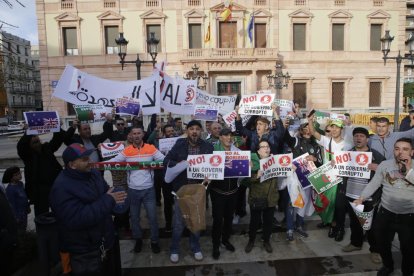 Segunda protesta de argelinos 