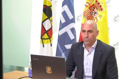 Luis Rubiales es va reunir ahir amb els membres de la UEFA a través d’una videoconferència.