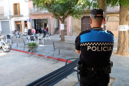 Imagen de uno de los policías locales de Guissona. 