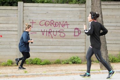 L'ús de mascareta a partir d'aquest dijous no és obligatori per anar en bici i córrer