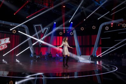 Eva González es la actual presentadora del concurso infantil de cantantes de Antena 3.