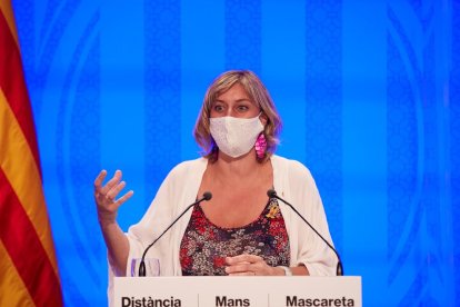 La consellera de Salud, Alba Vergés, durante la rueda de prensa tras la reunión extraordinaria del Govern.