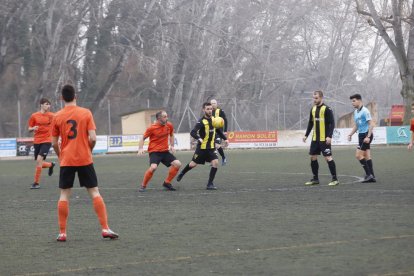 Un partido del Sporting de Pinyana en Pardinyes en enero pasado.