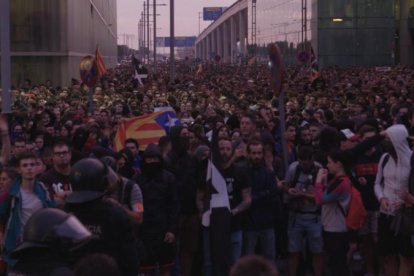 Manifestaciones multitudinarias producidas en toda Catalunya. 