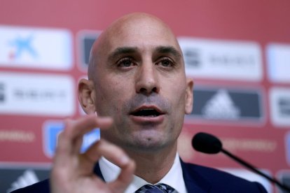 Luis Rubiales, presidente de la RFEF, durante la rueda de prensa.