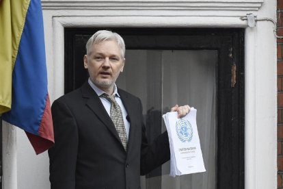 Julian Assange.