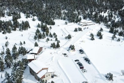 Una vista área de la estación de Lles, que pronto contará con un circuito FIS de fondo.