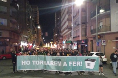 Vídeo. Manifestació des de la comissaria fins a la subdelegació